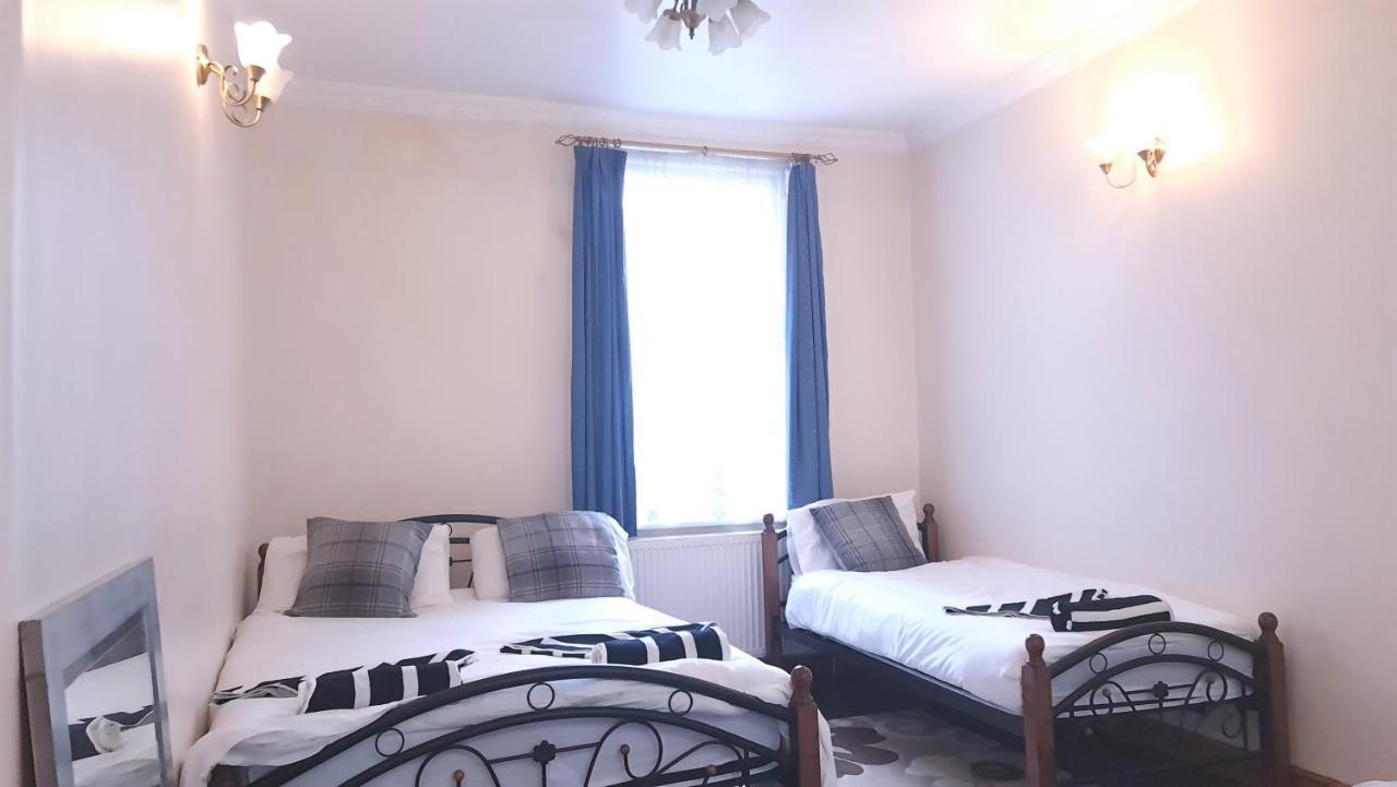 Stayeasy B&B In Trendy Heart Of Londra Exterior foto