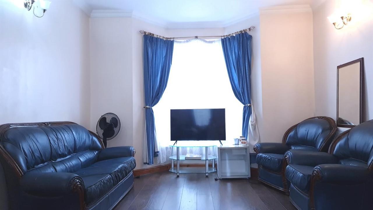 Stayeasy B&B In Trendy Heart Of Londra Exterior foto